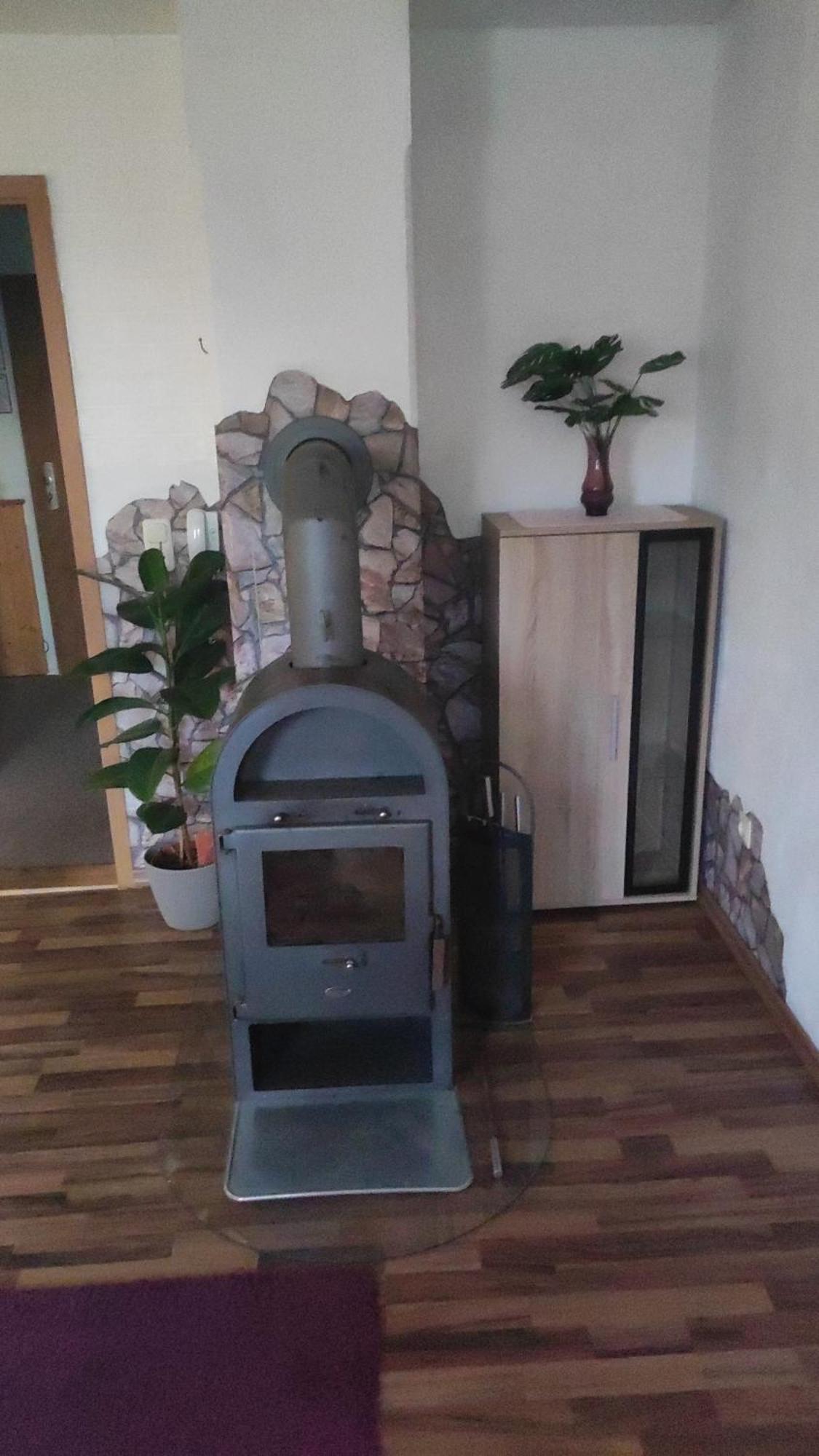 Kleine Gemuetliche Wohnung Zwickau Exterior foto